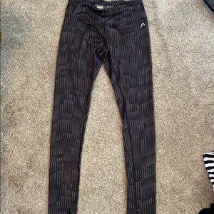 Black athletic leggings